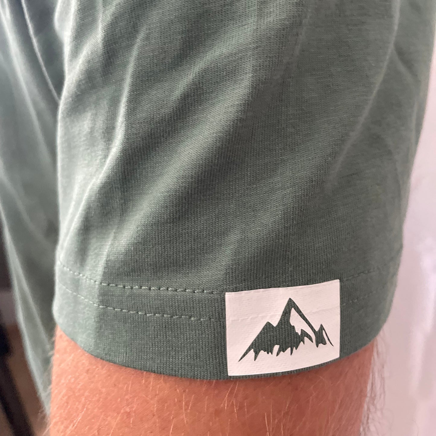 Bergliebe® Unisex Premium Organic T-Shirt - Bergliebe Store