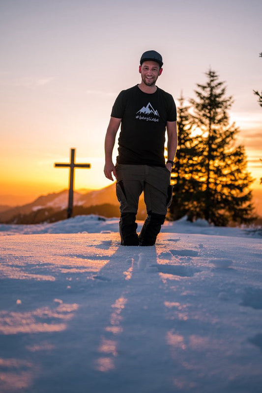 ⛷️ Skitour Essentials – das brauchst du im Tiefschnee