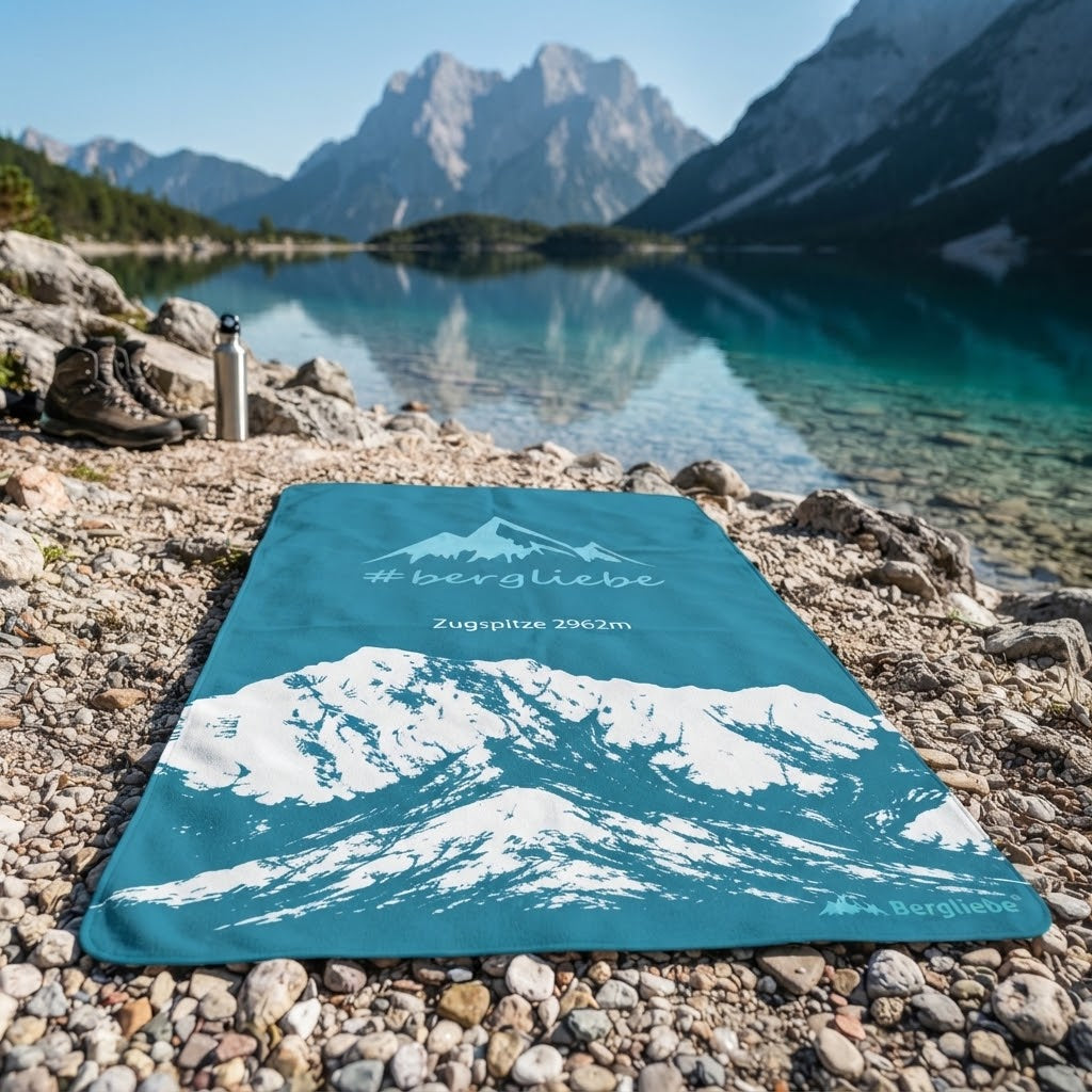 Bergliebe® Microfaser Handtuch Zugspitze 140 x 70 cm