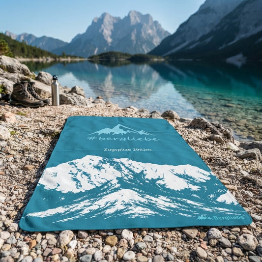 Bergliebe® Microfaser Handtuch Zugspitze 140 x 70 cm