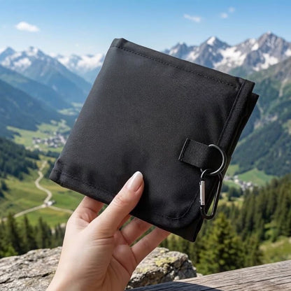 Bergliebe® Faltbares Outdoor Sitzkissen mit Karabiner